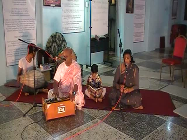 Iskcon Trinidad Dattavara Dasa in 12 hrs Kirtan
