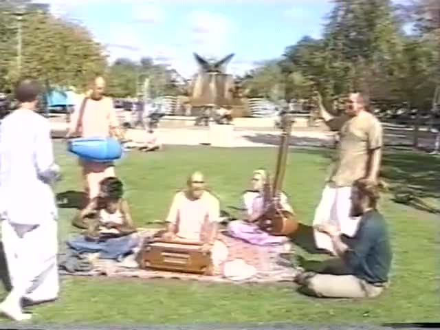 Adelaide Chanting Ban Lifted -- The Hare Krishnas are Back in Adelaide Ten Eyewitness News