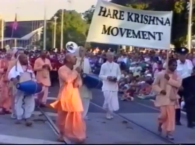 Moomba Kirtan Melbourne Camera Original Unedited