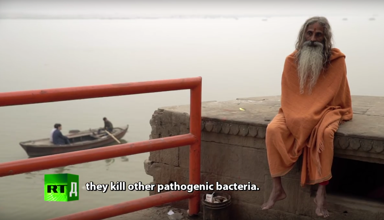 Cry of a River -- Pollution of the Ganges River