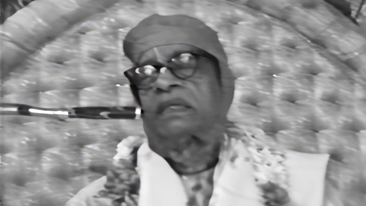 The Benefits of a Simple Life - A class by Srila Prabhupada on Srimad-Bhagavatam 1.2.19