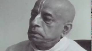 Swamiji -- Ecstatic B&W Footage