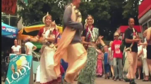 A Travelling Festival -- On a Tour in Poland (2005)