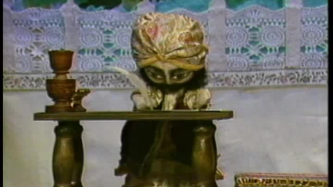 Lord Caitanya Meets With Sanatana Goswami Puppet Show
