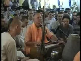 Kirtan of Bhakti Vijnana Goswami_2009_Gaura-purnima_Moskwa