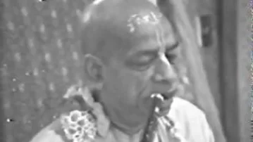 Prabhupada Guru Puja and Class