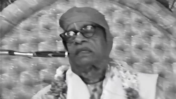 The Benefits of a Simple Life - A class by Srila Prabhupada on Srimad-Bhagavatam 1.2.19