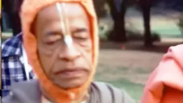 Prabhupada's World Tour -- 1975 -- Berkeley,San Diego,Detroit,South Africa,Nairobi (Darshan 16)
