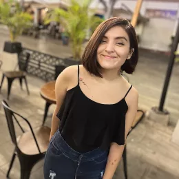 Alexandra Carlos