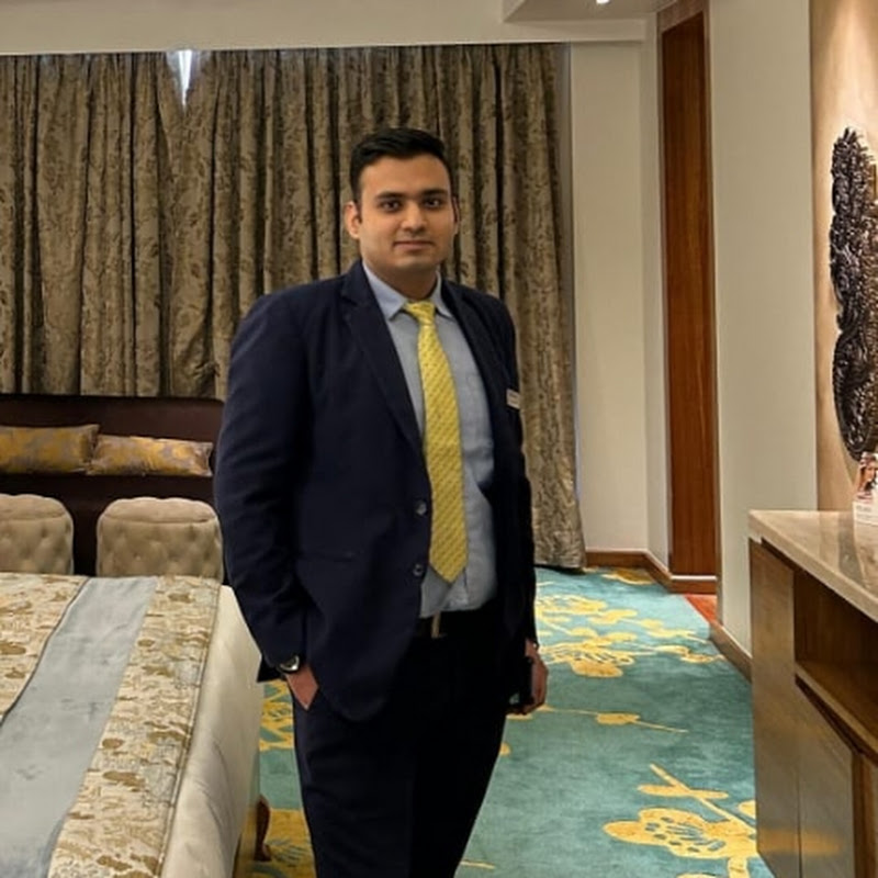 Jammuwale Raghav Verma Vlogs