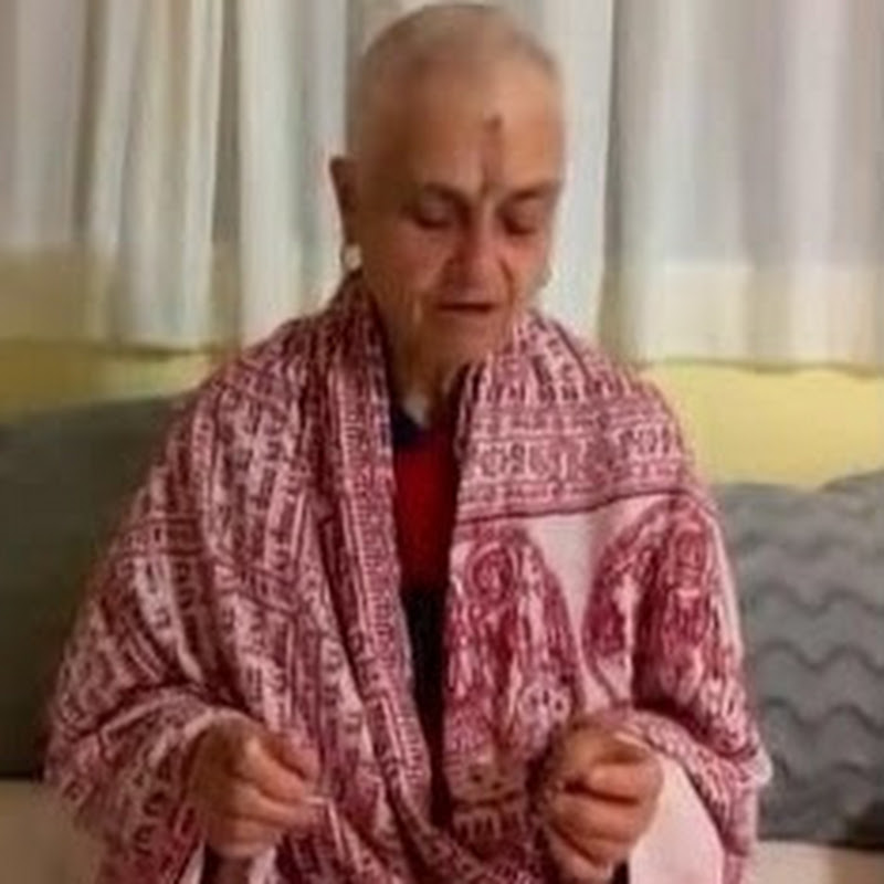 Meena devi dasi